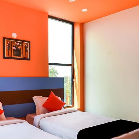 Capital O 67249 Hotel Planet Bhubaneswar Exteriör bild