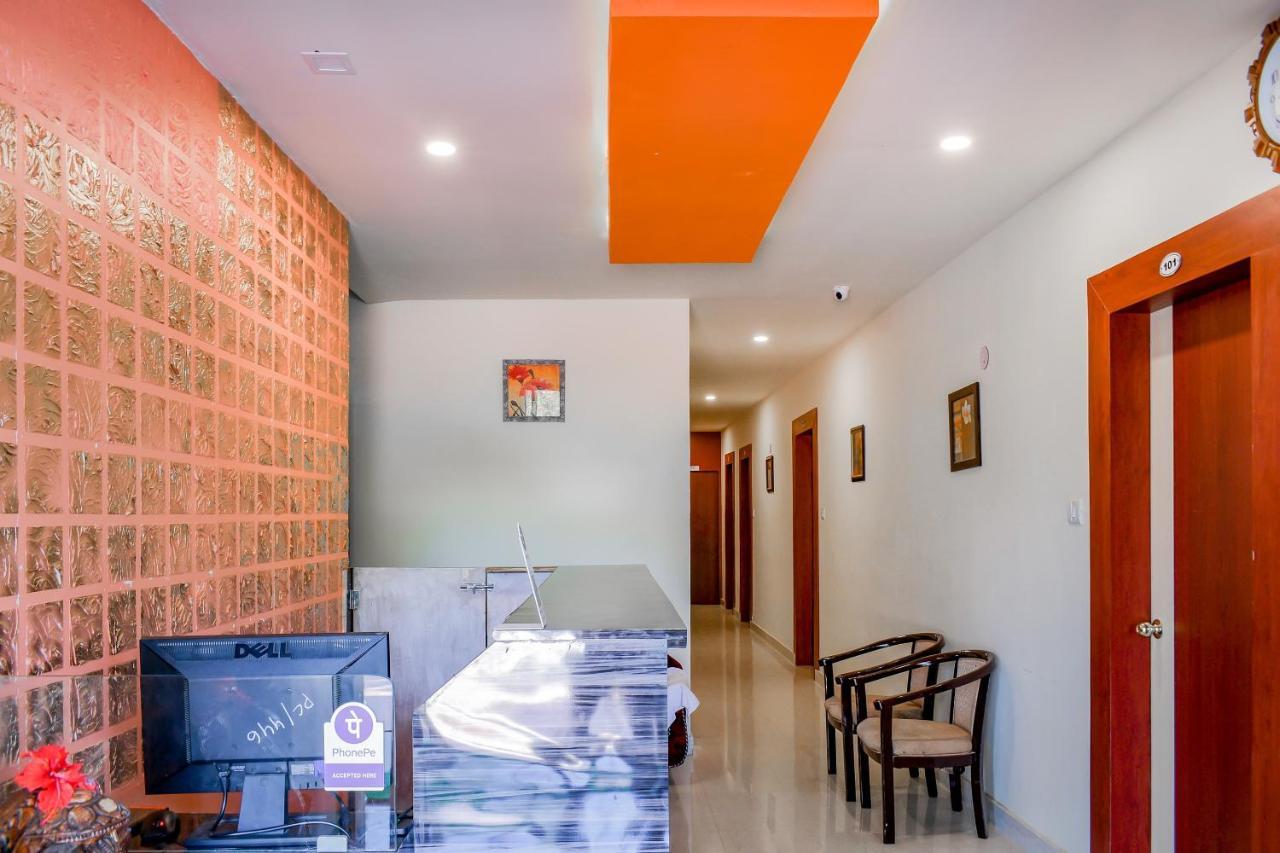 Capital O 67249 Hotel Planet Bhubaneswar Exteriör bild